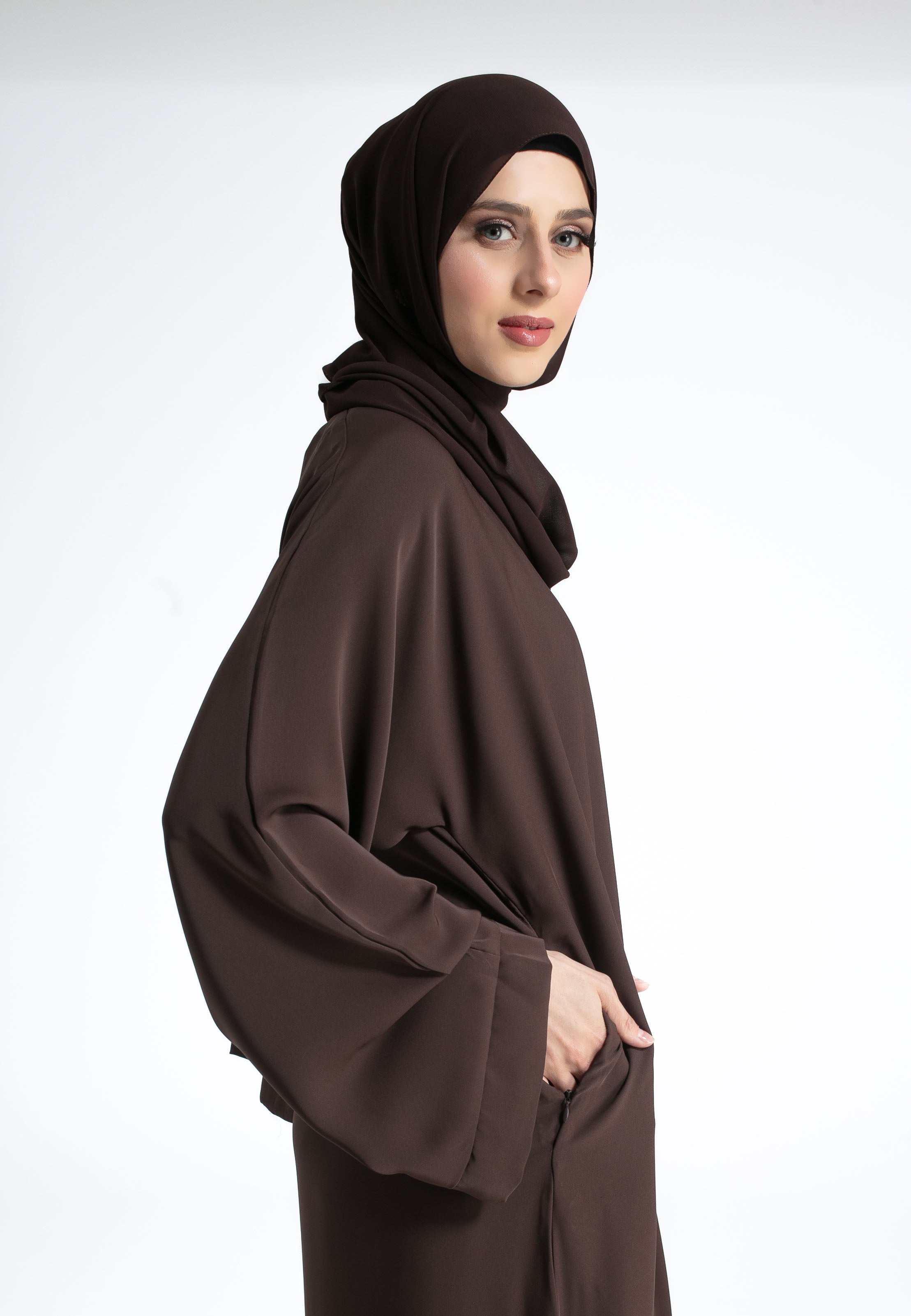 Chocolate Brown Pocket Abaya