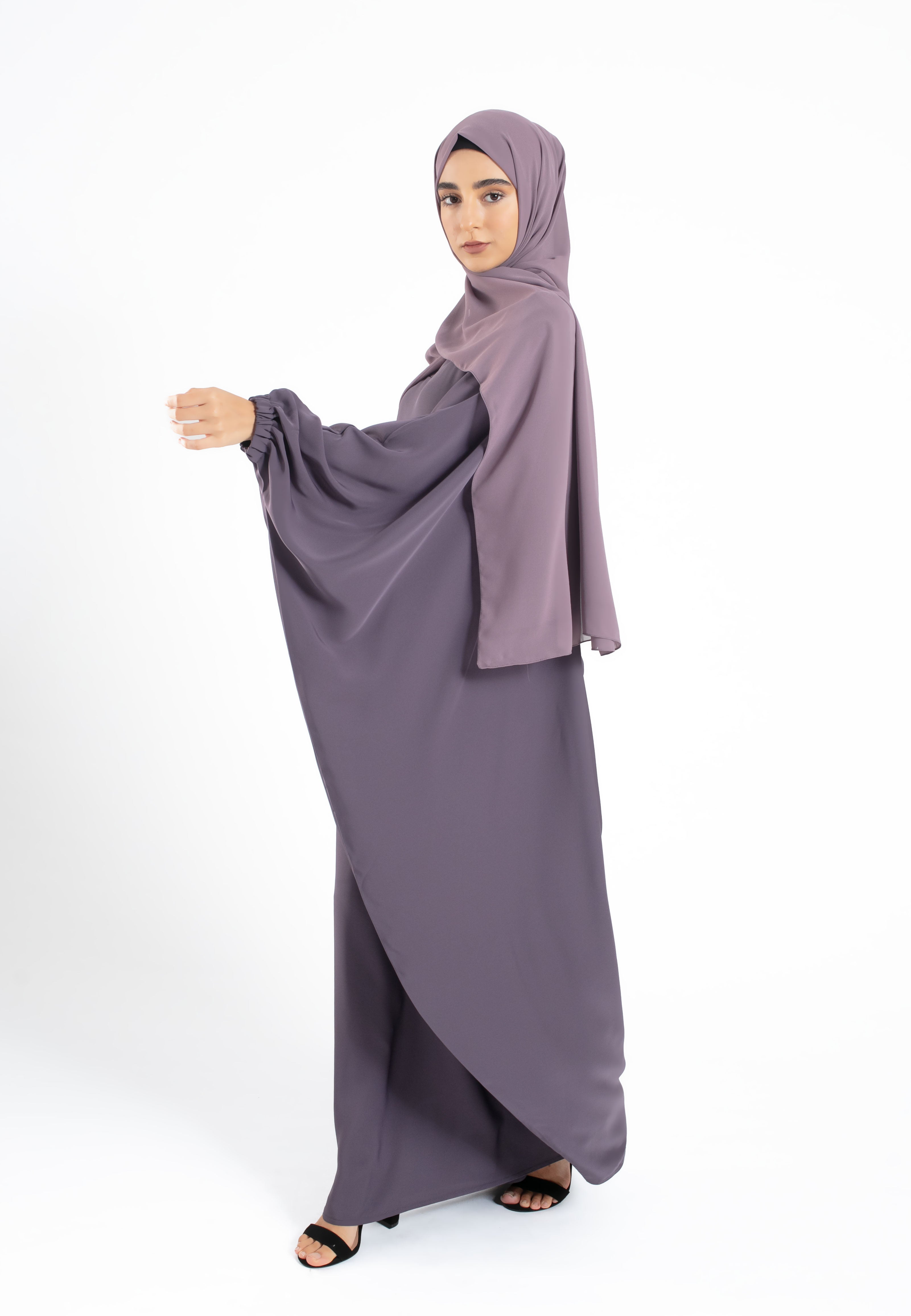 Deep-Lilac-Farasha-Cuff_Sleeves