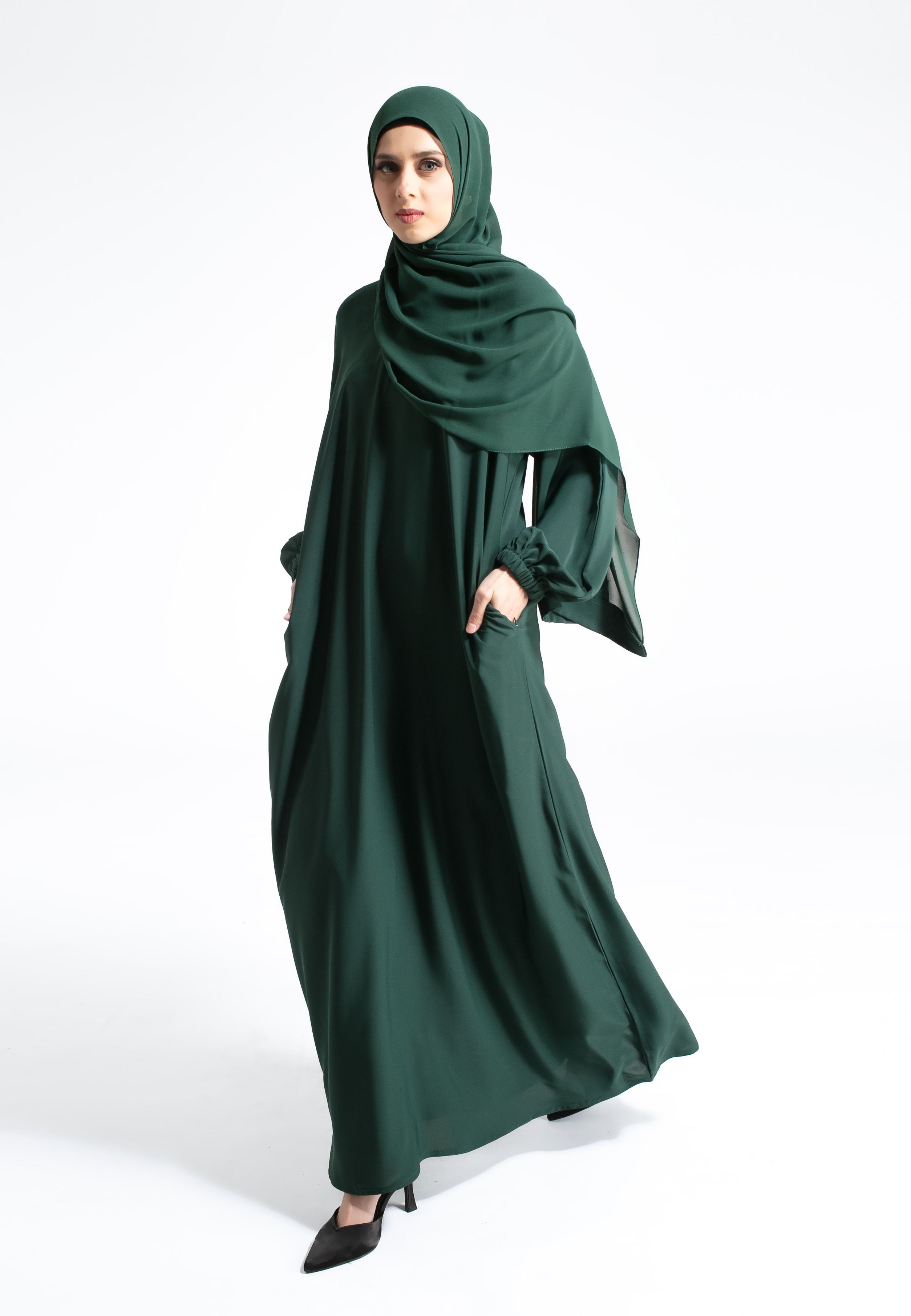 Cuff-Sleeves-Pocket-Abaya- Green