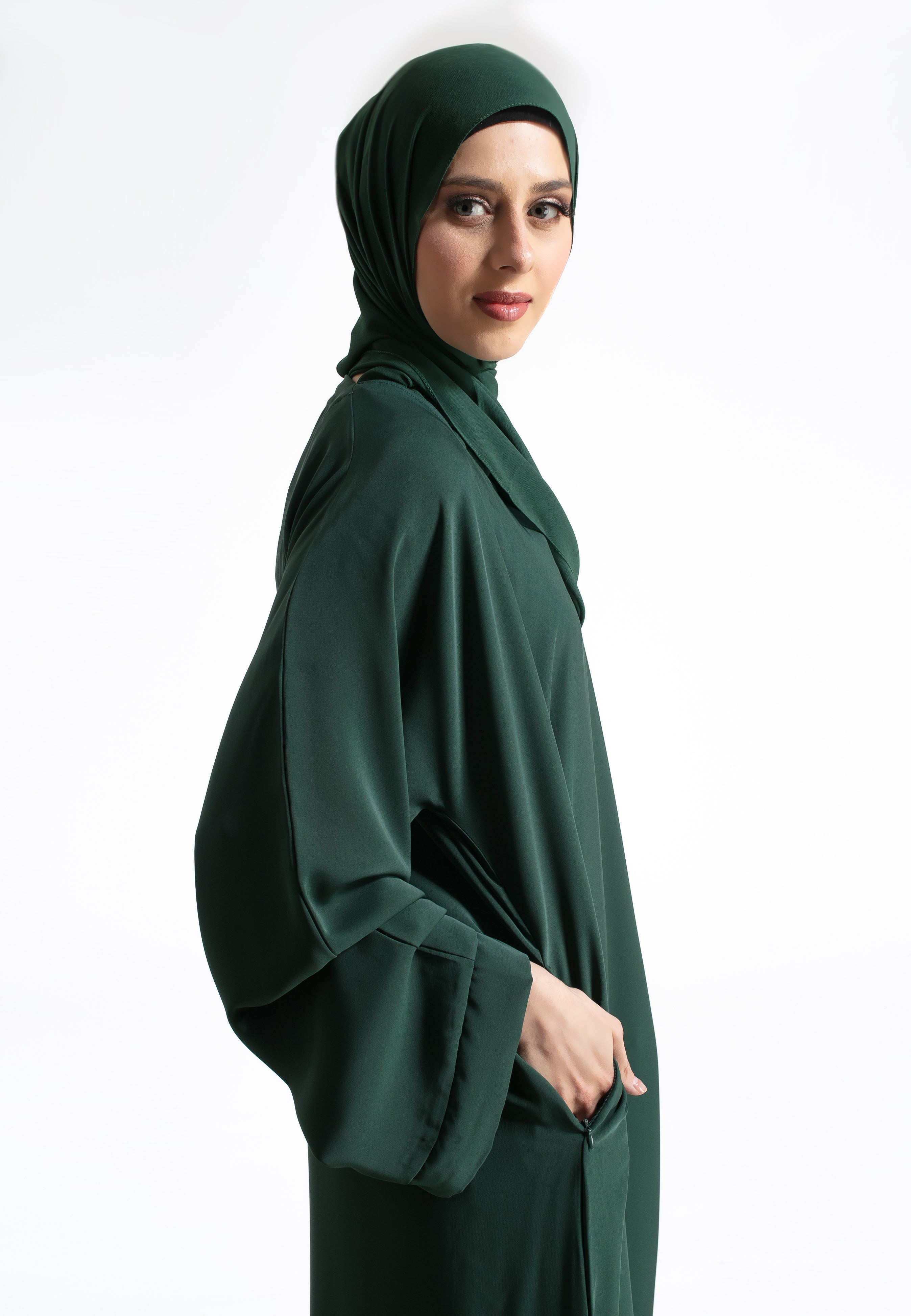 Nida Green Abaya with Pockets