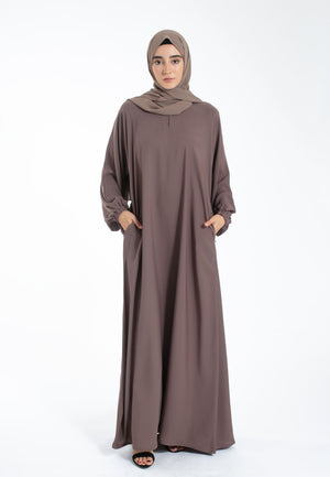 Pocket Abaya in Taupe