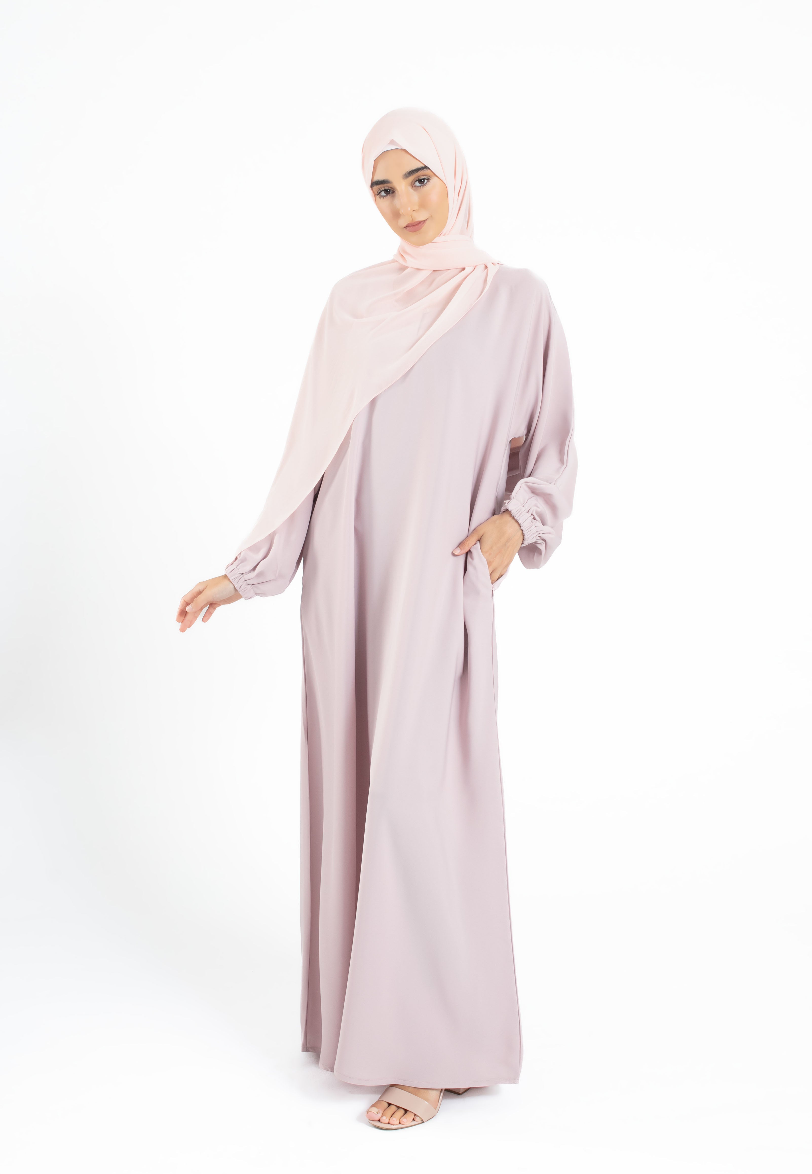 Pink-Zip-Pocket-Abaya