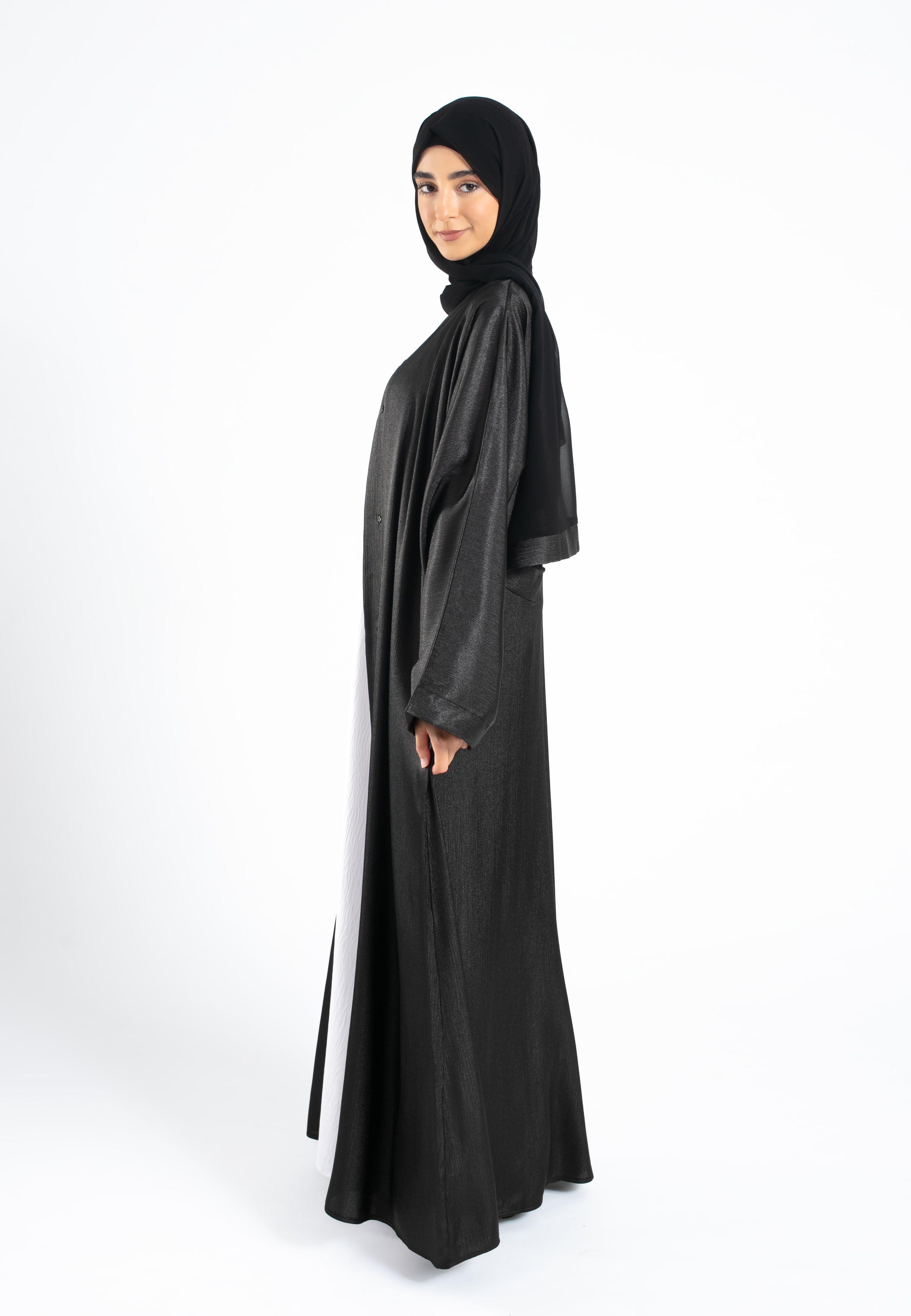 Shimmer Abaya