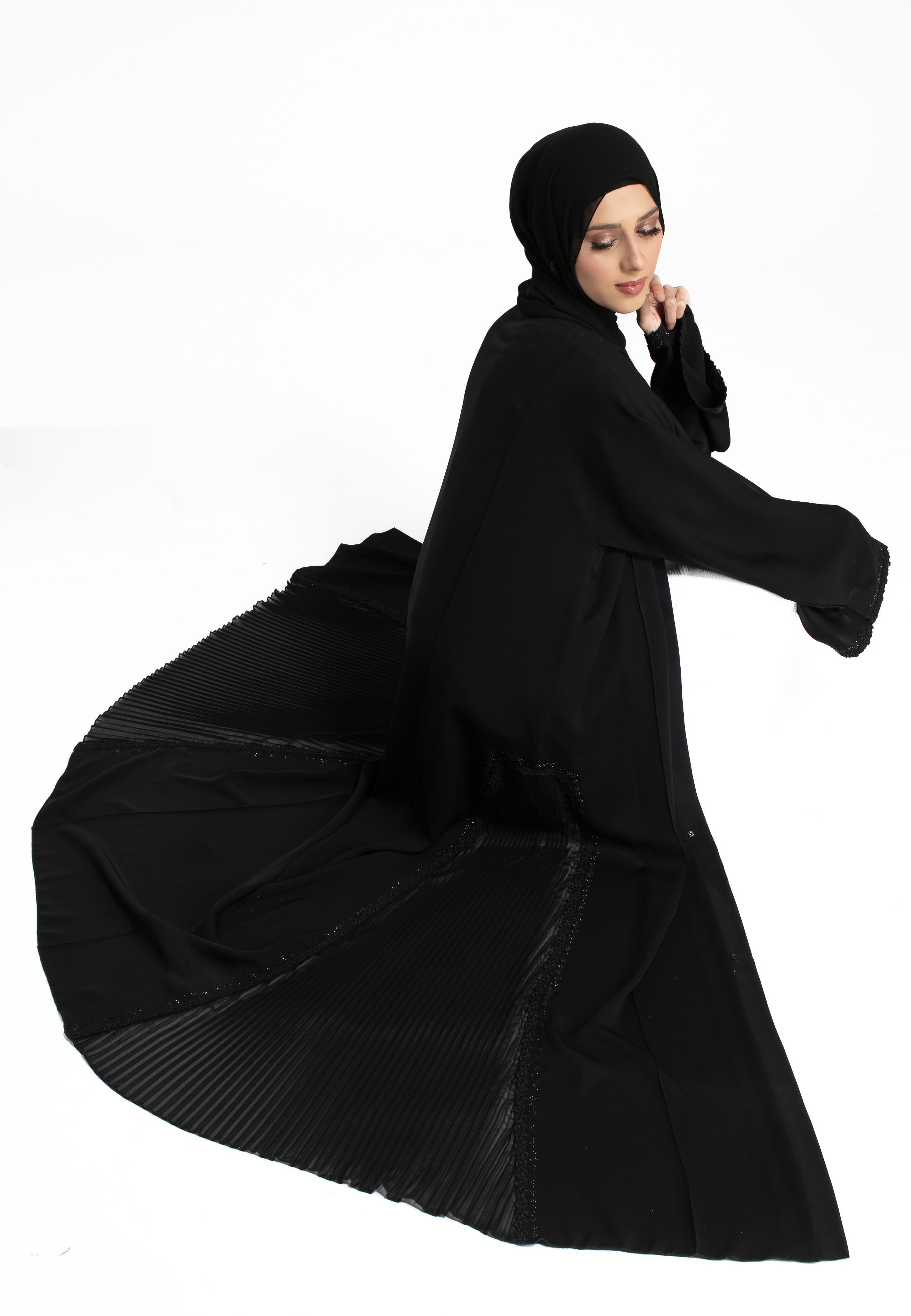 Diamanté-Black-Pleated-Open-Abaya