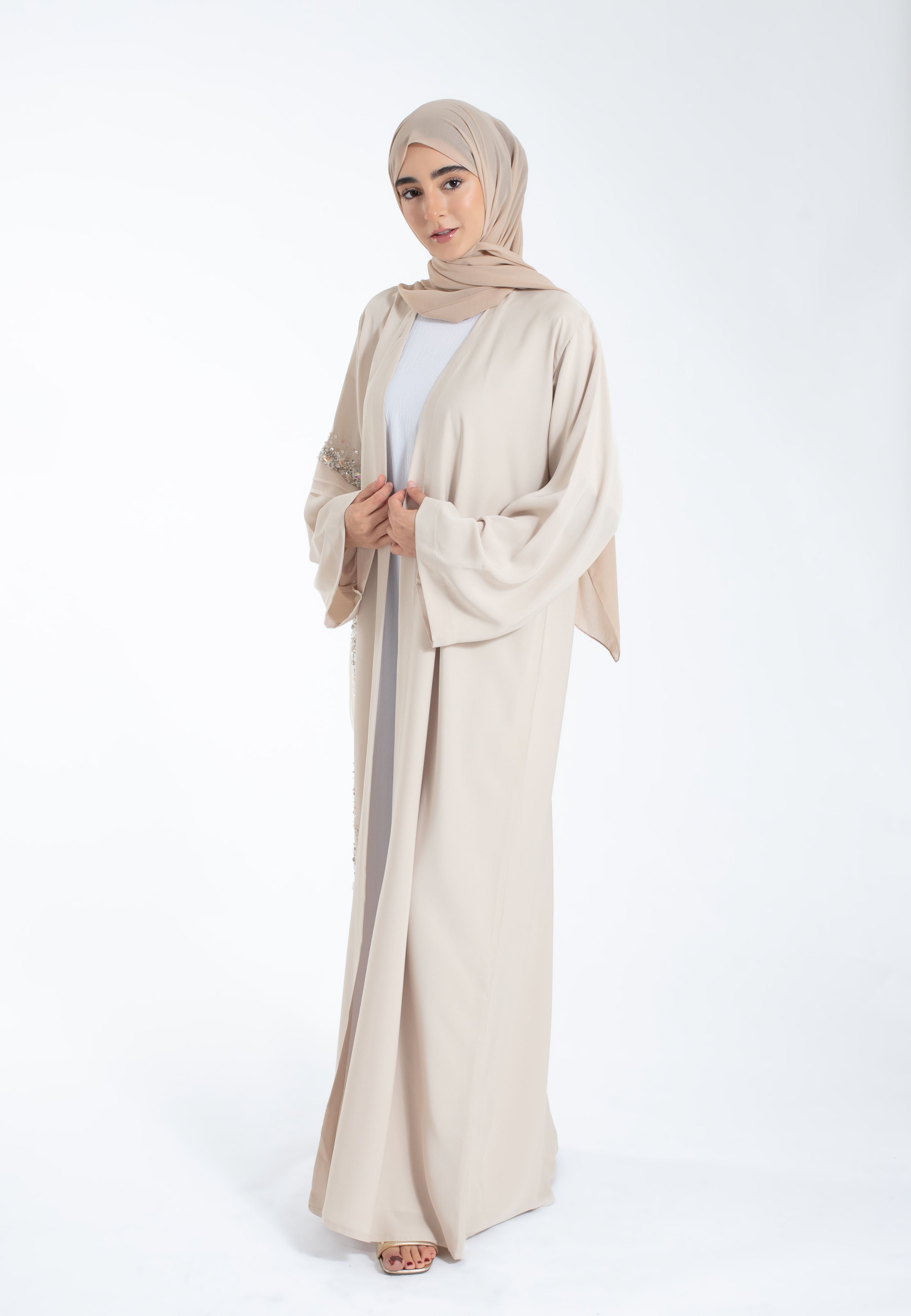 Luxury-Abaya-Lounge-Beige-Abaya