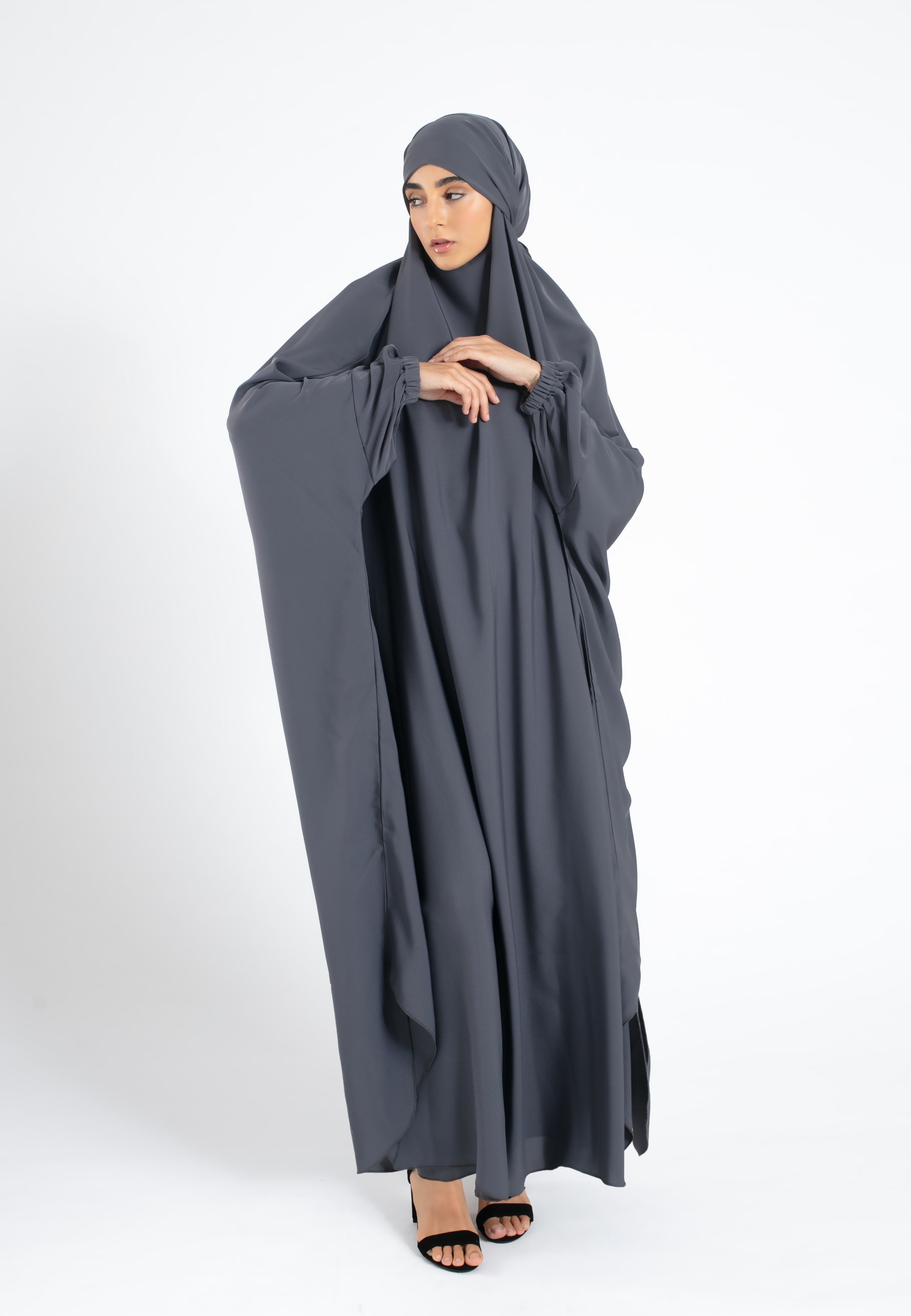 Grey-Jilbab-with-Cuff-Sleeves