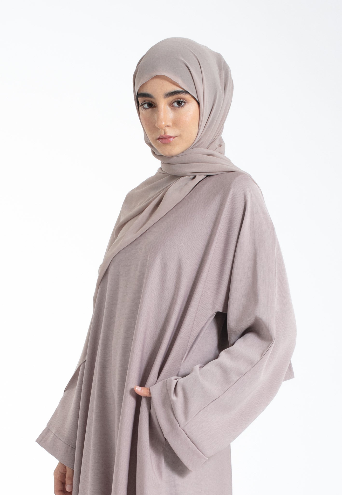 Pastel Mink Pocket Abaya