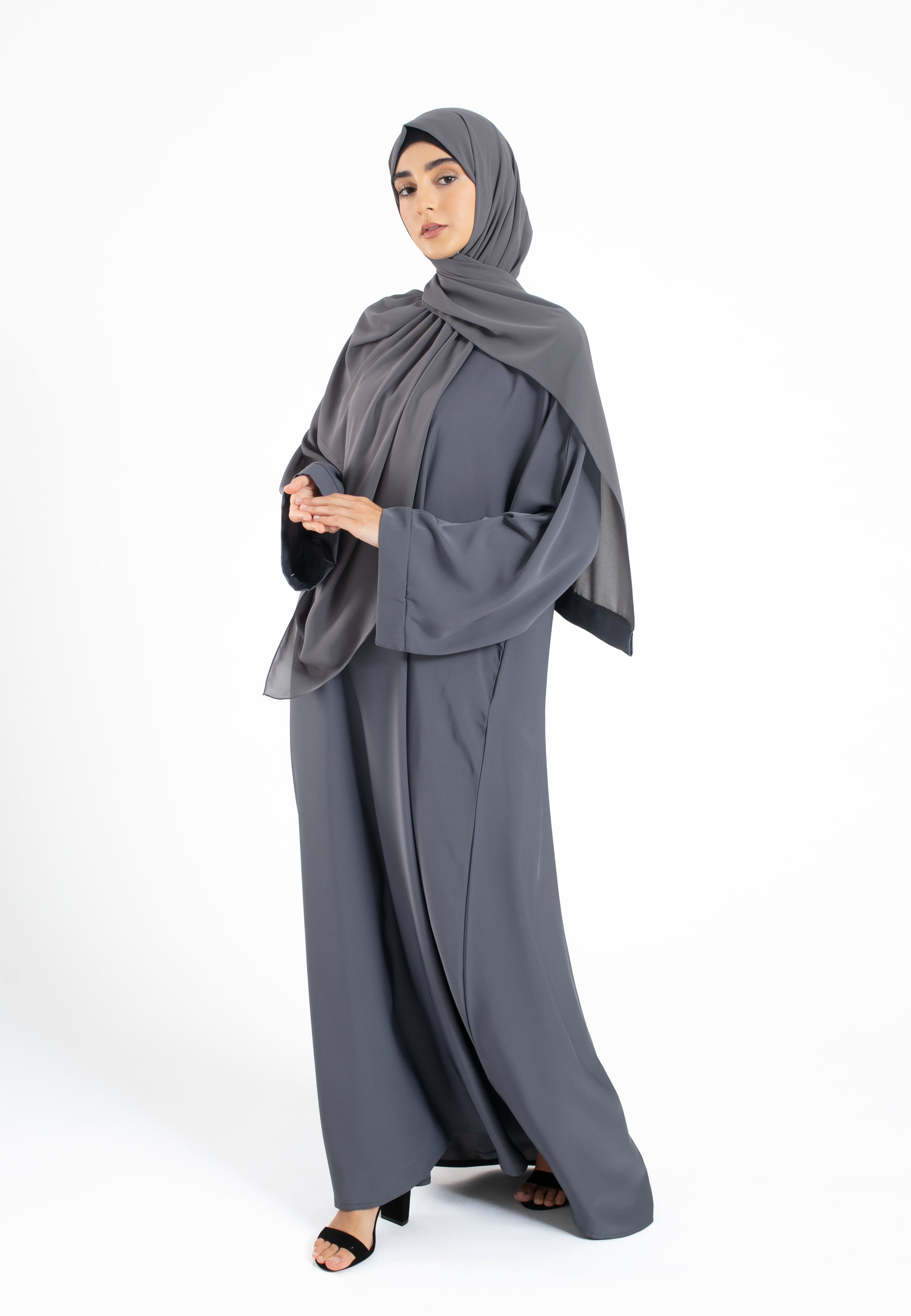 Plain Grey-Pockets-Abaya