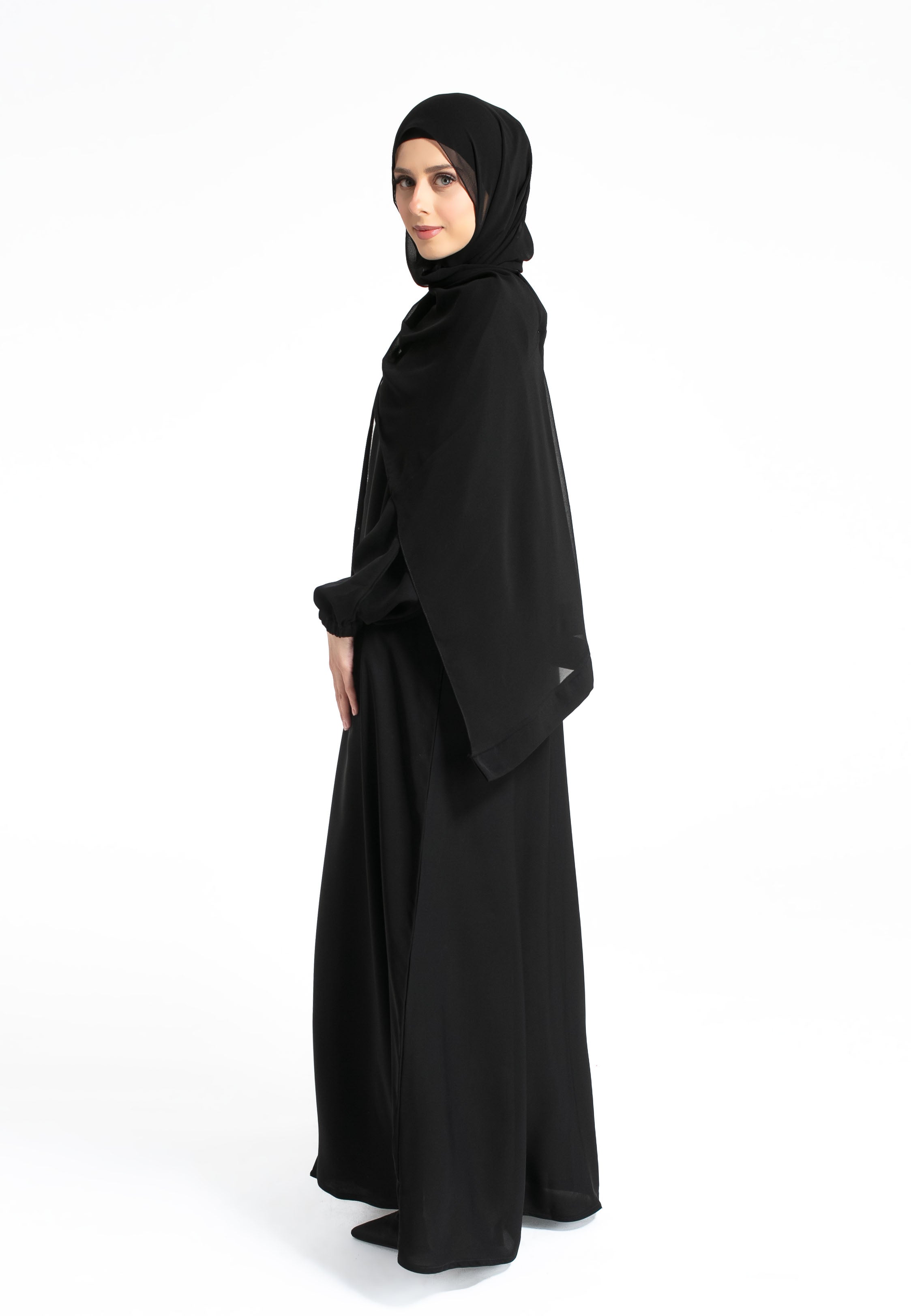 Open Abaya in Black with Cuff Sleeves