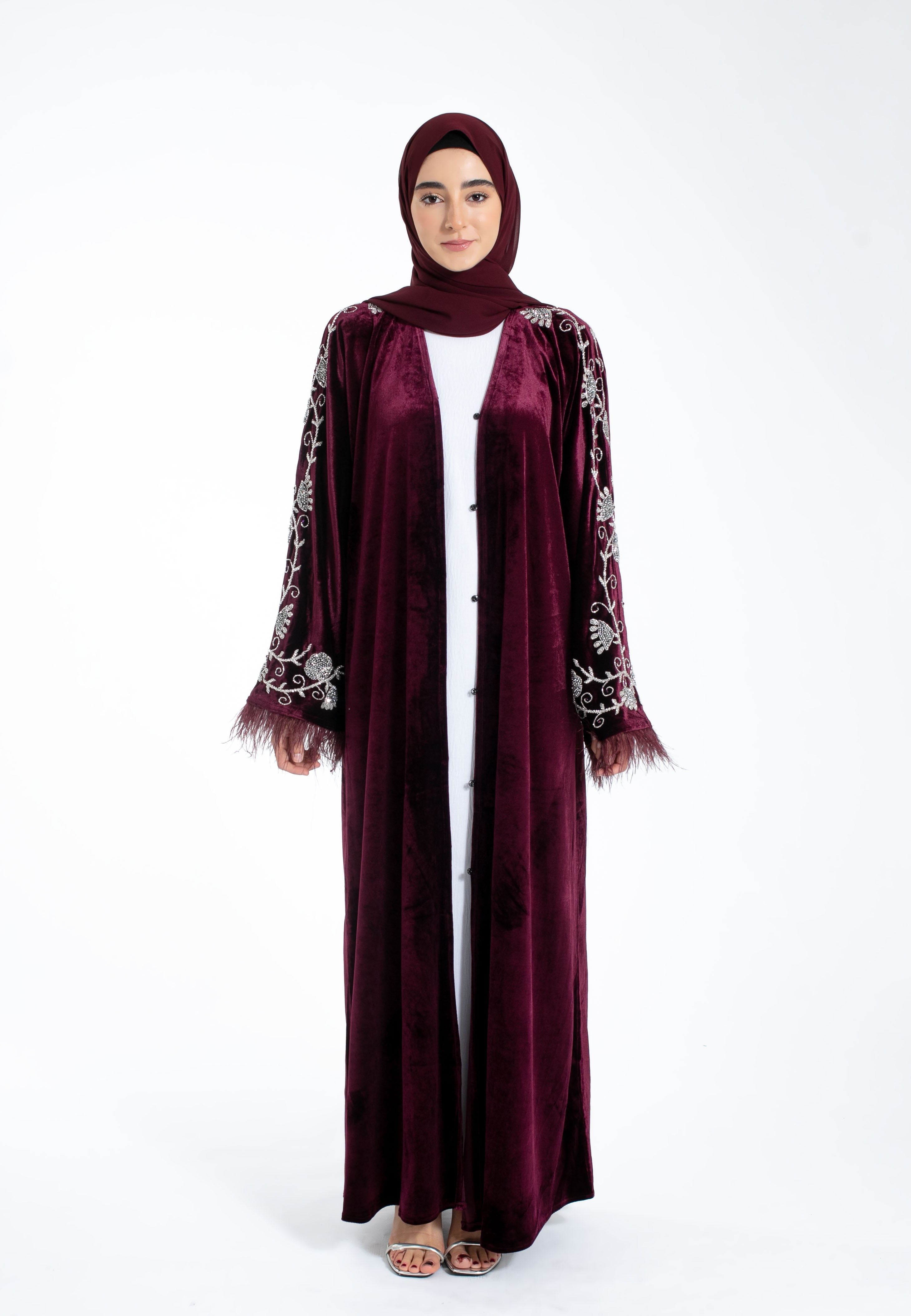 Luxury-Ruby-Velvet-Abaya