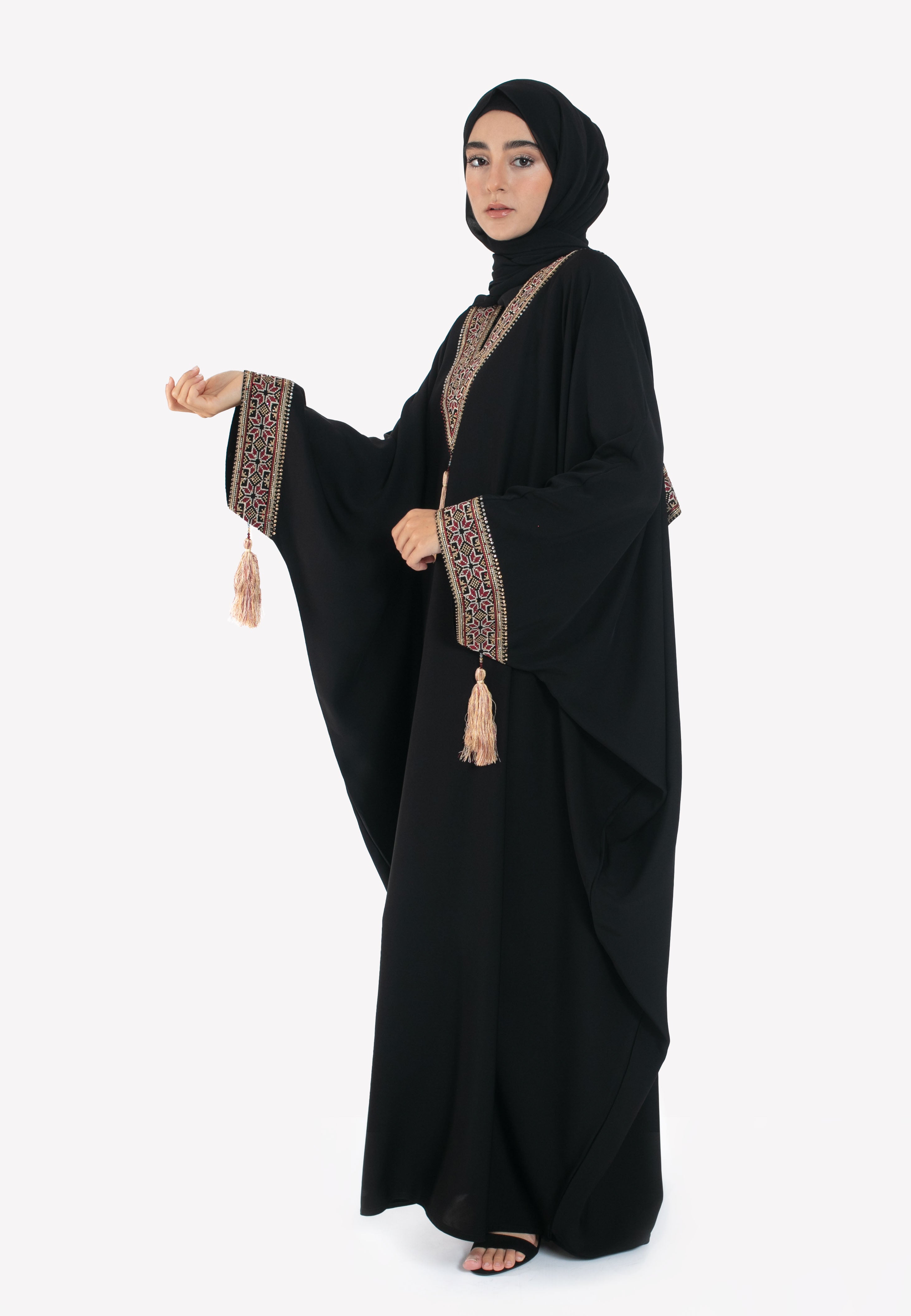 Tatreez Batwing Abaya - Side