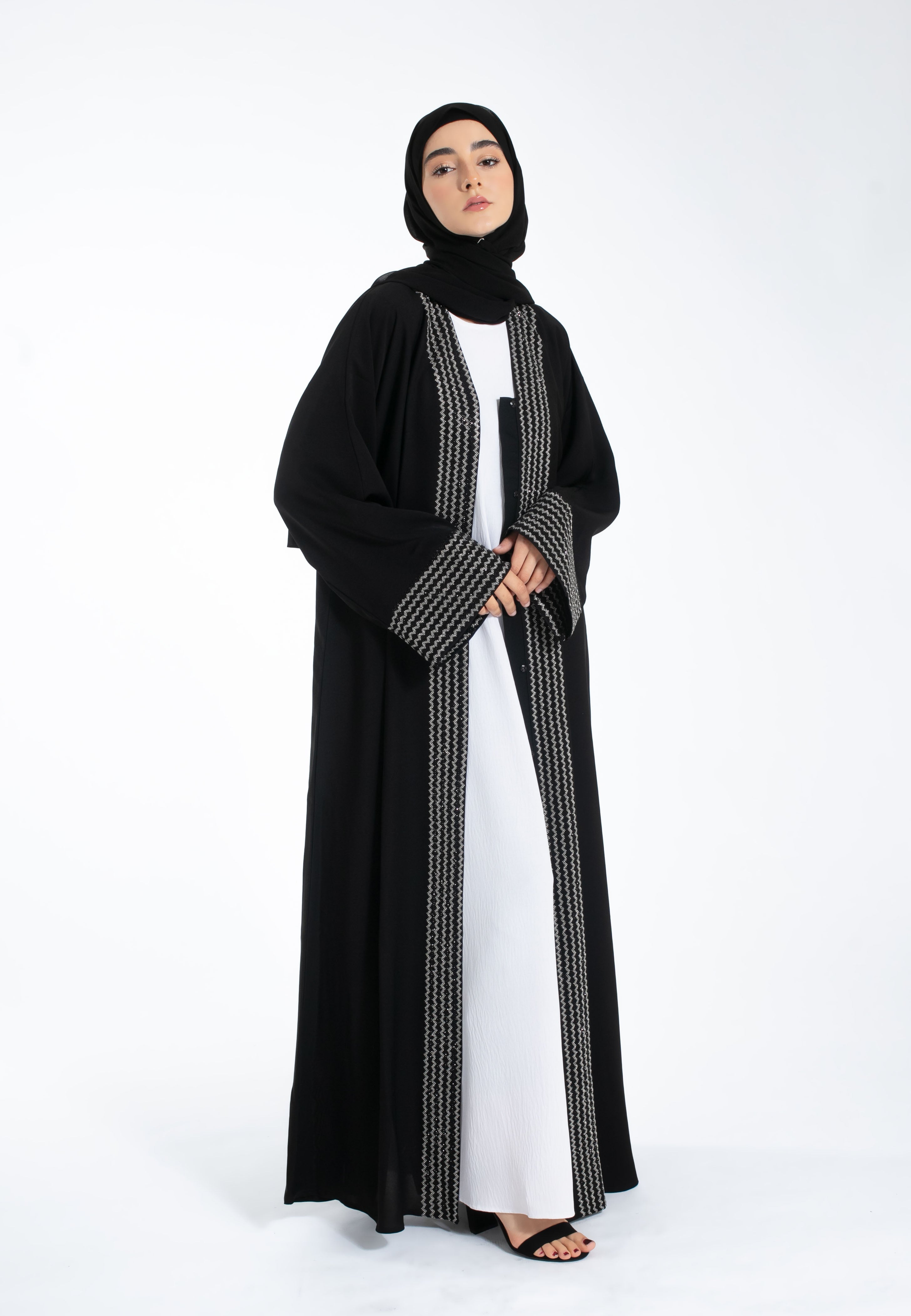 Zig-Zag Embroidered Open Abaya