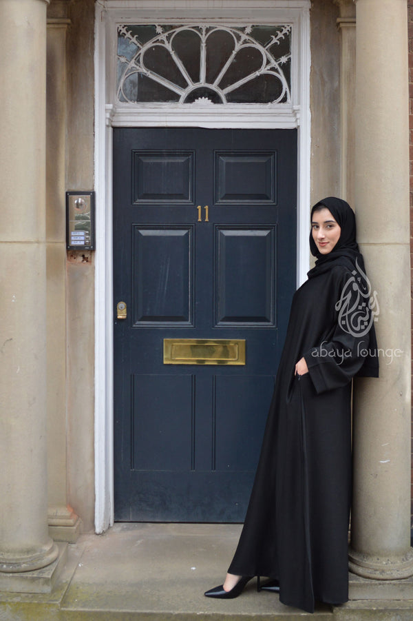 Textured Black Abaya with Zip Pockets