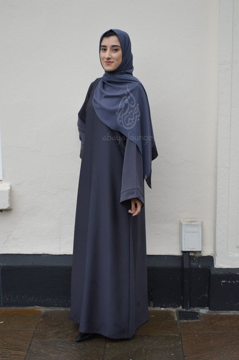 Charcoal Grey Textured Abaya With Pockets